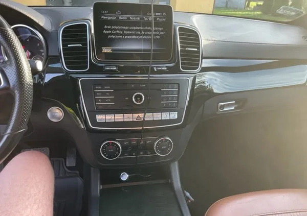 Mercedes-Benz GLE cena 196600 przebieg: 154000, rok produkcji 2018 z Kielce małe 79